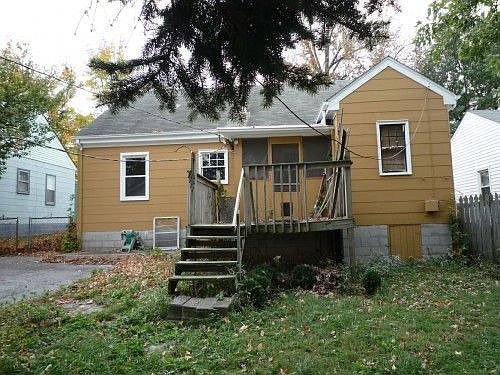 2nd image of 413 Emerson Dr
