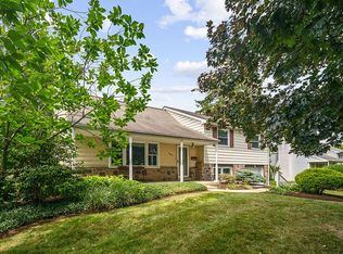 4030 Westaway Dr, Lafayette Hill, PA 19444