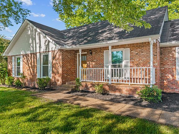 2nd image of 5553 Glen Haven Ct