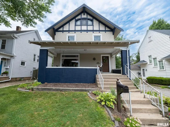 1217 N Elmwood Ave, Peoria, IL 61606