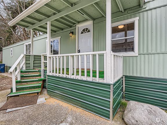 2nd image of 24222 54th Avenue W #3