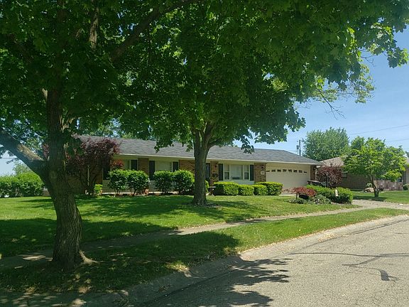 5th image of 123 Golfwood Dr