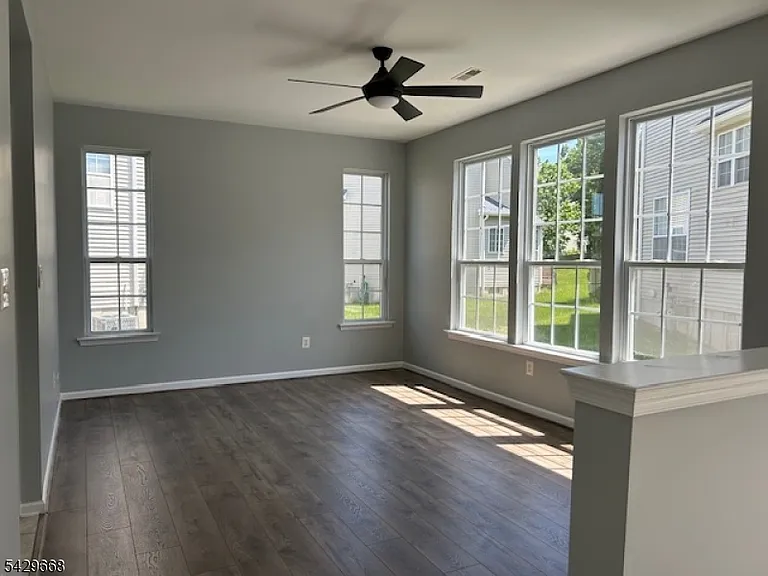 240 Winding Hill Dr — Photo 6