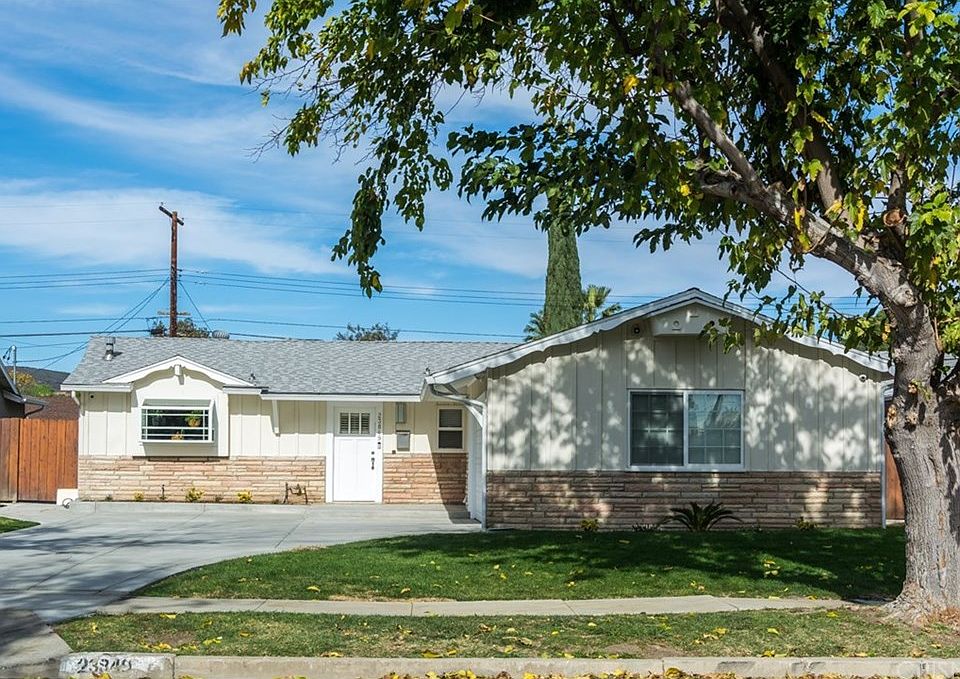 1st image of 23849 Gilmore St