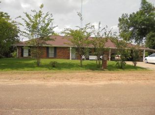 47 Pinemount Rd, Natchez, MS 39120