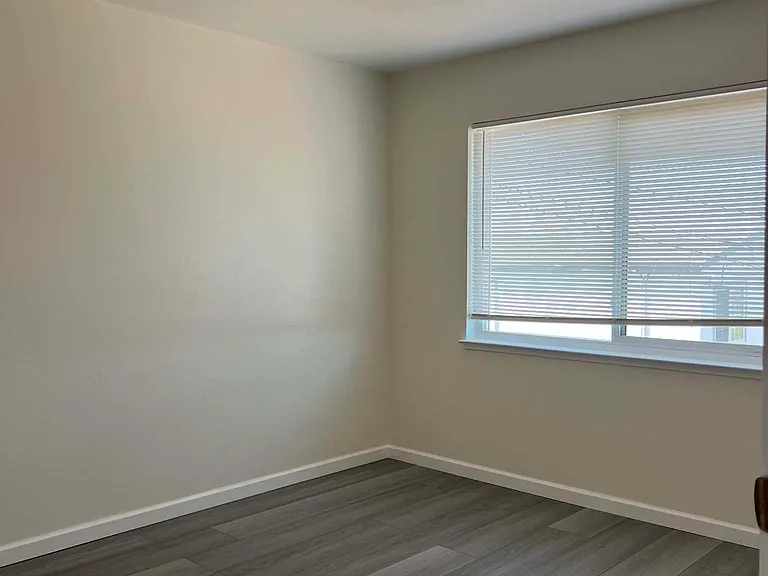 62 Belhaven Ave — Photo 5