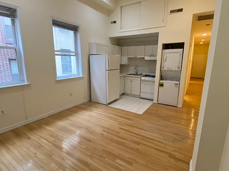 214 Market St #2R — Photo 19