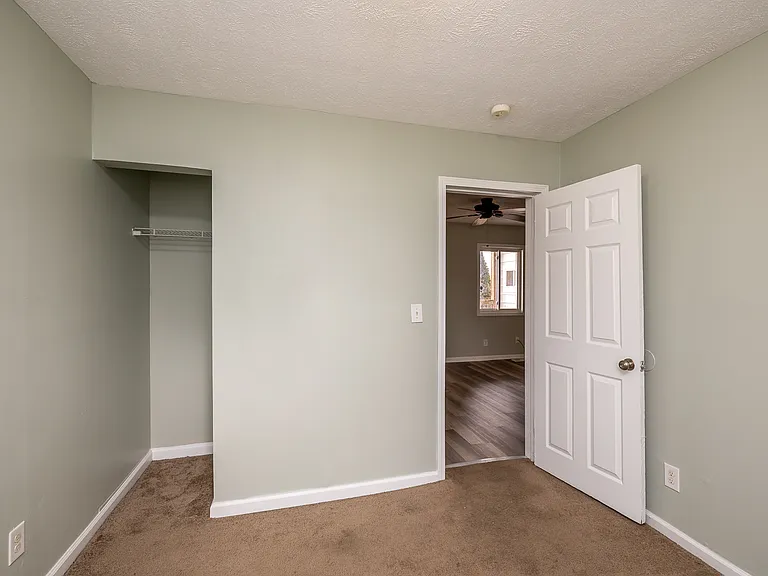 5030 Arch St — Photo 27