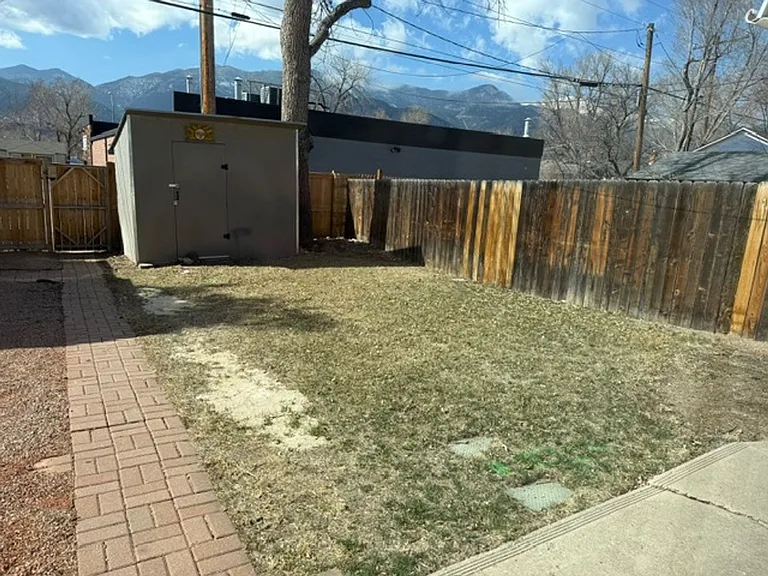 2219 W Pikes Peak Ave — Photo 13