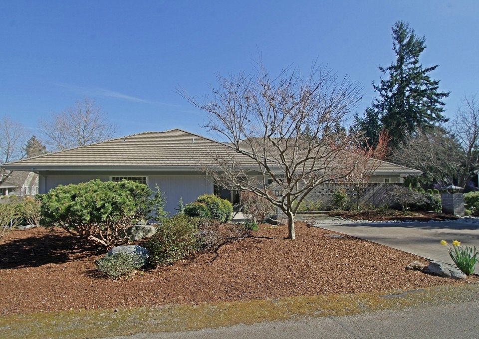 1st image of 4905 61st Avenue Ct W