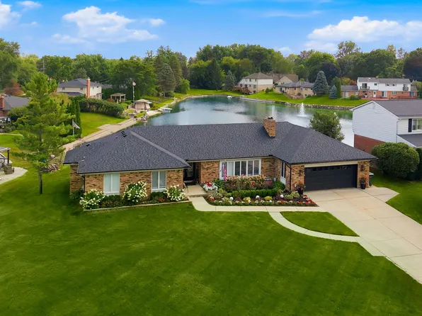 5726 Woodmire Dr, Shelby Township, MI 48316