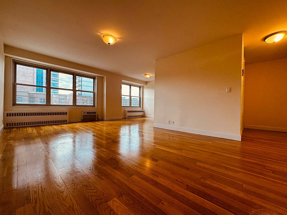 1st image of 12333 83rd Ave APT 408