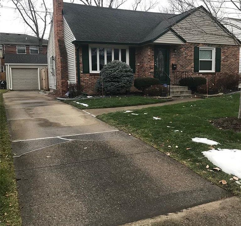 1st image of 67 Gardenwood Ln