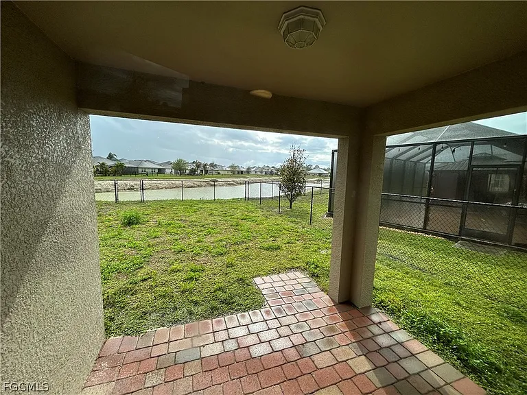10531 Canal Brook Ln — Photo 16