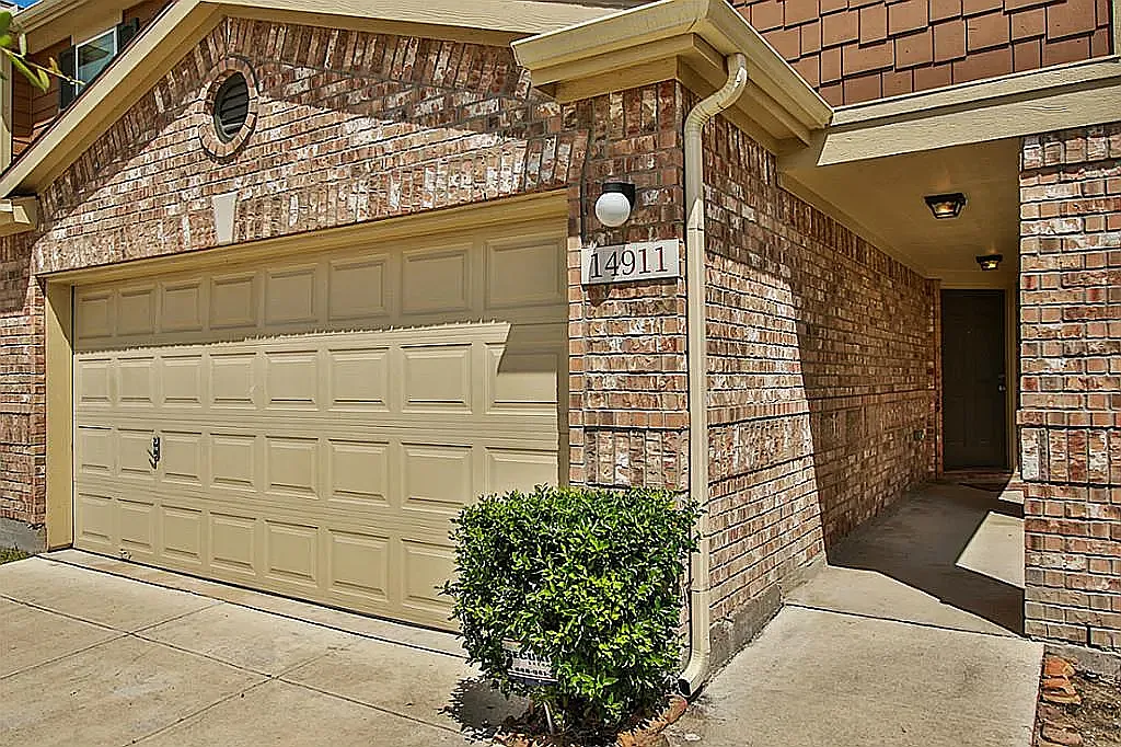 Trinity Meadow Dr, Missouri City — Photo 1