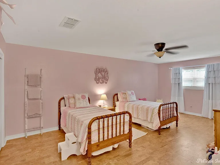 119 Stratmore Dr — Photo 20