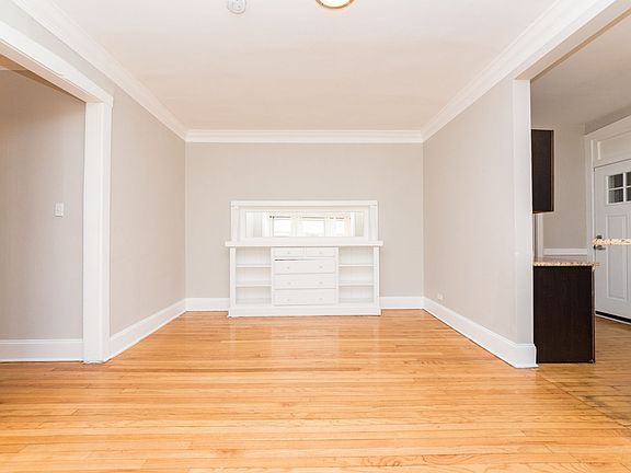 4th image of 1832-42 N Humboldt Blvd APT 2B
