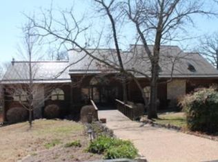 76 Bradford Pl, Branson, MO 65616