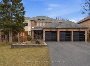 369 Kennedy St W, Aurora, ON L4G 5M5