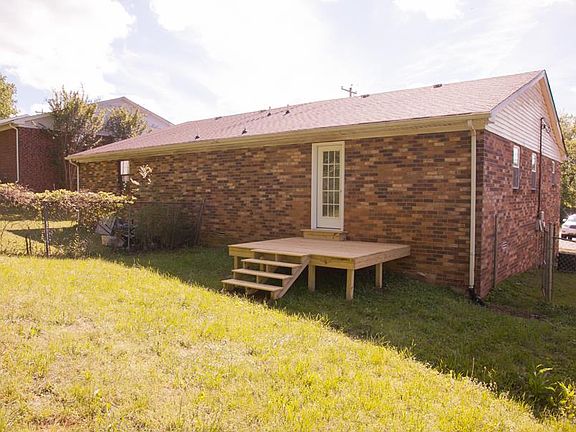 2nd image of 362 Clearwater Dr