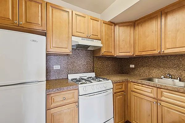 2nd image of 8797 25th Ave APT 4D