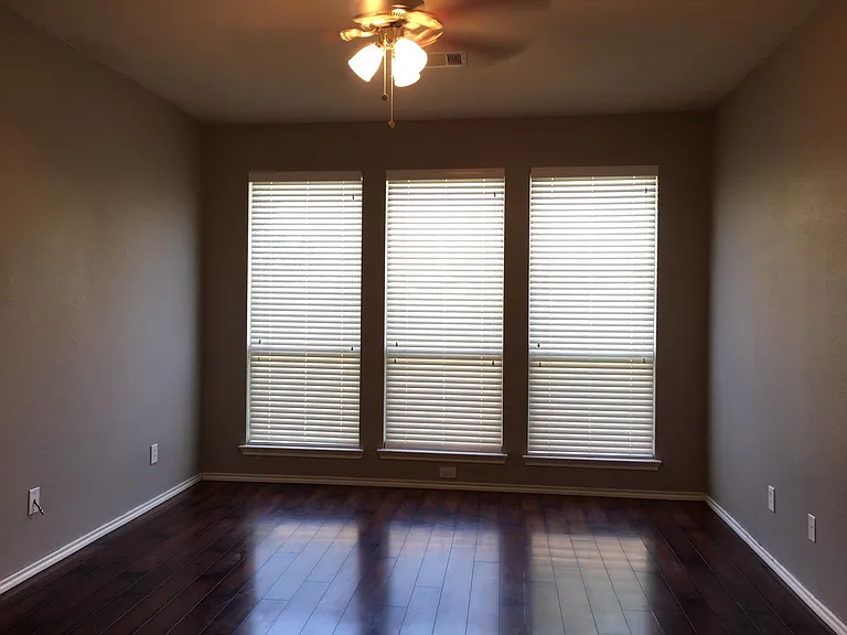 4024 Claymore Ln — Photo 6