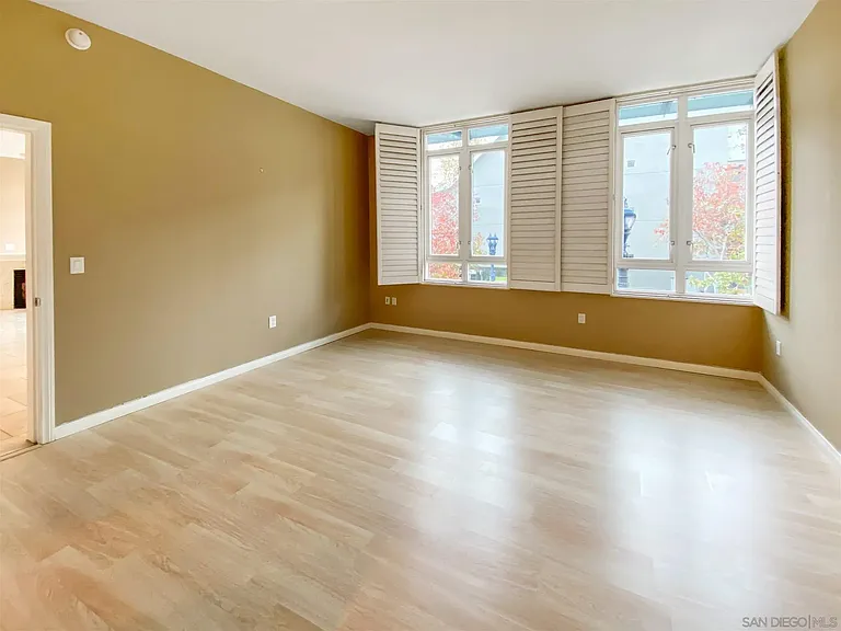 555 Front St #205 — Photo 25