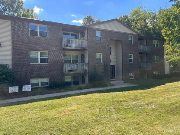 715 W Chestnut St, Oxford, OH 45056