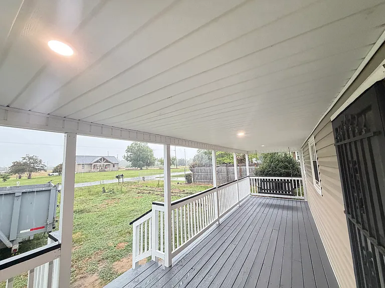 480 Five Bridge Rd — Photo 2