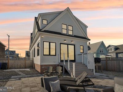 211 4th St, Beach Haven, NJ, 08008