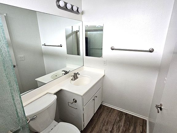 4th image of 2733 E Mariquita St #206