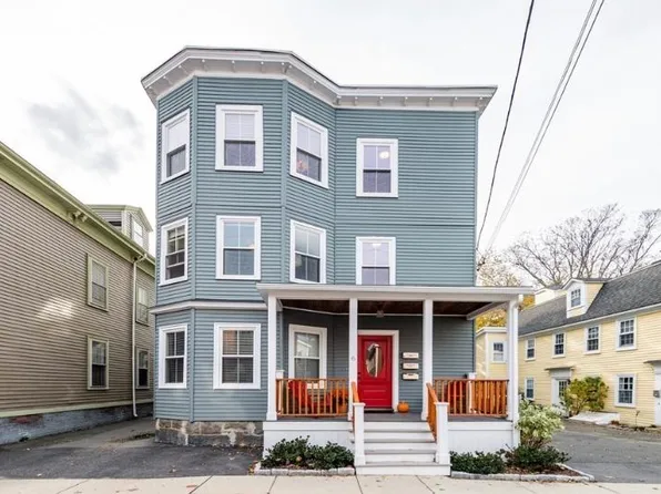 6 Bentley St #3, Salem, MA 01970