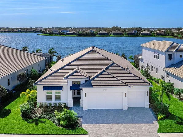 7917 Mainsail Ln, Sarasota, FL 34240
