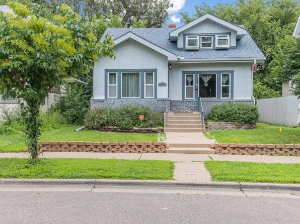 3430 Humboldt Ave N, Minneapolis, MN 55412