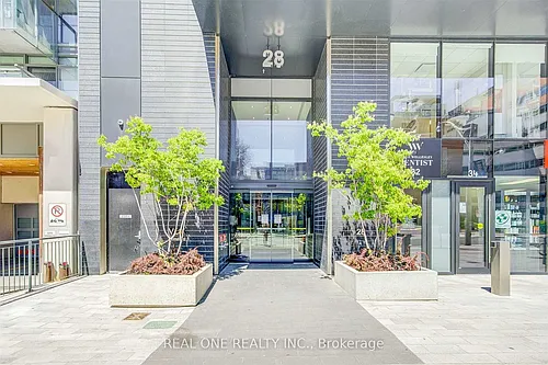 28 Wellesley St E Photo 1