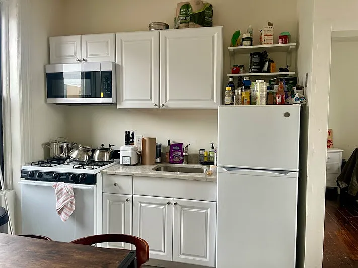 219 Park Ave #12 — Photo 6