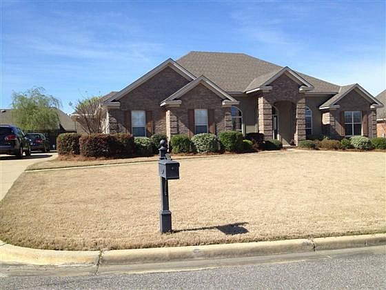 2nd image of 5524 Seville Ln