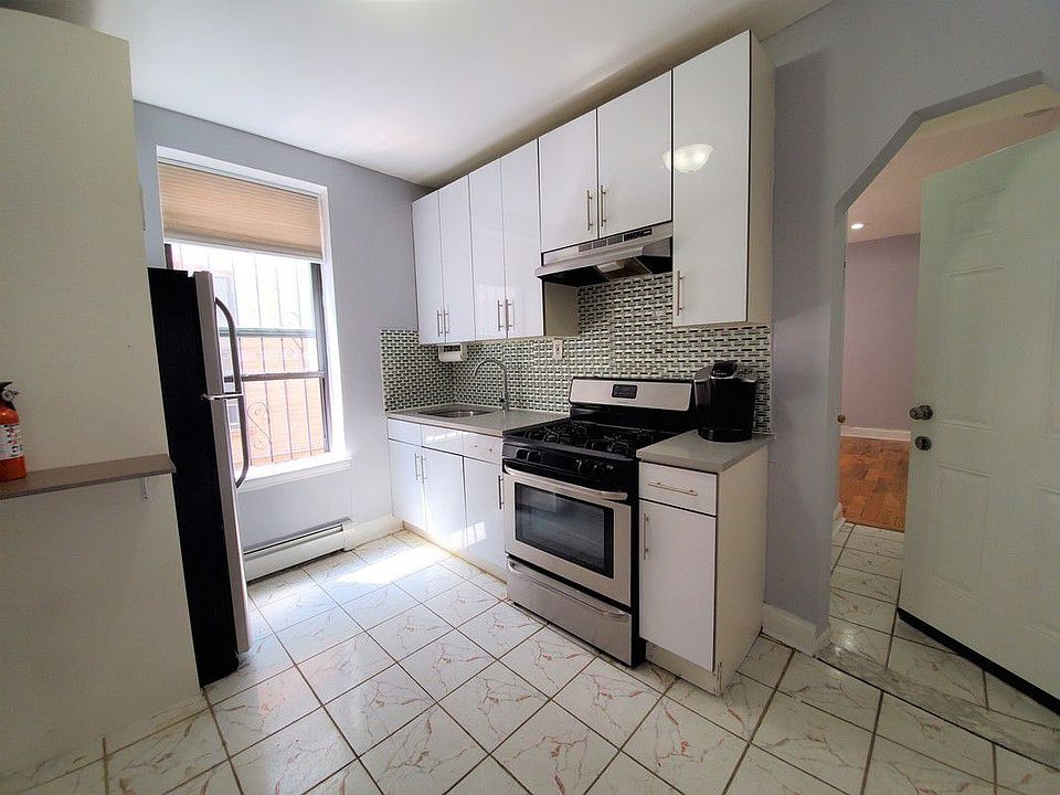 1st image of 1622 Prospect Pl #1