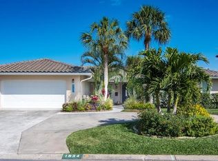 1934 Illinois Ave NE, Saint Petersburg, FL 33703