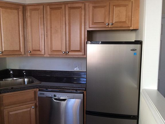 2nd image of 3810 Brunswick Ave #A
