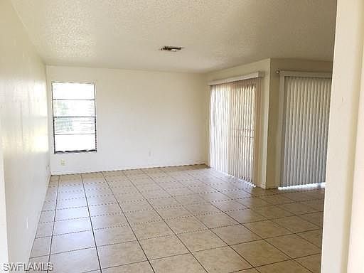 2nd image of 1617 SE 20th St