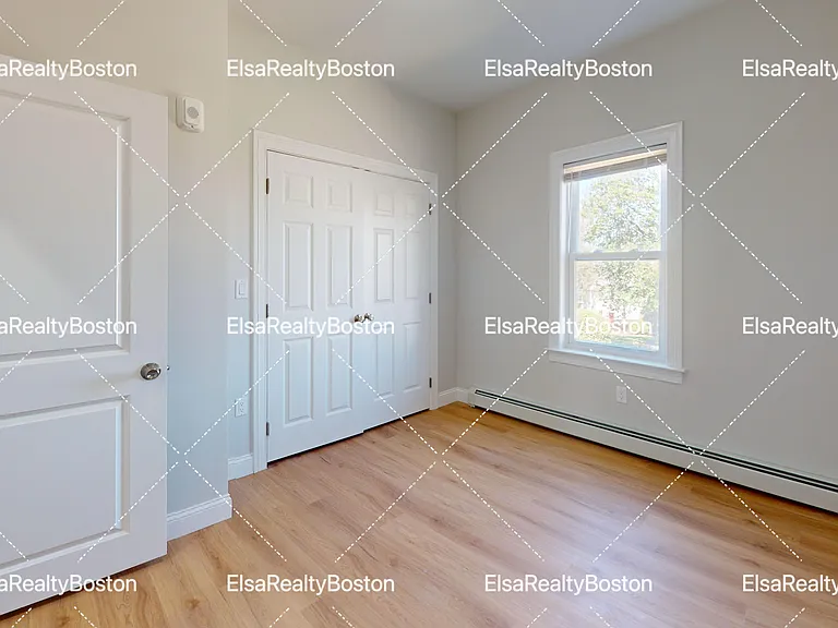 35 Francis St #2R — Photo 11