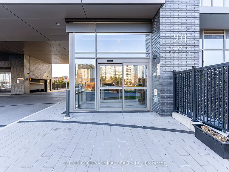 20 Gatineau Dr #1010 — Photo 26