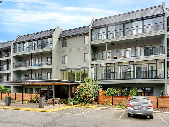 2nd image of 45 Eagle Crest Dr APT 311