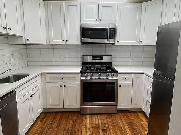 2nd image of 79 Farrington St #4