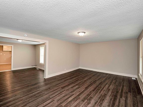 4th image of 727 9th St N