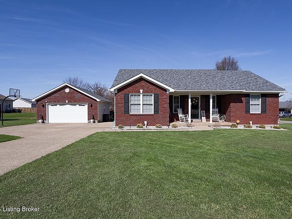 2nd image of 264 Forest Ridge Dr