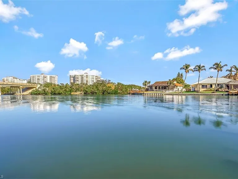 11116 Gulf Shore Dr #B-904 — Photo 31