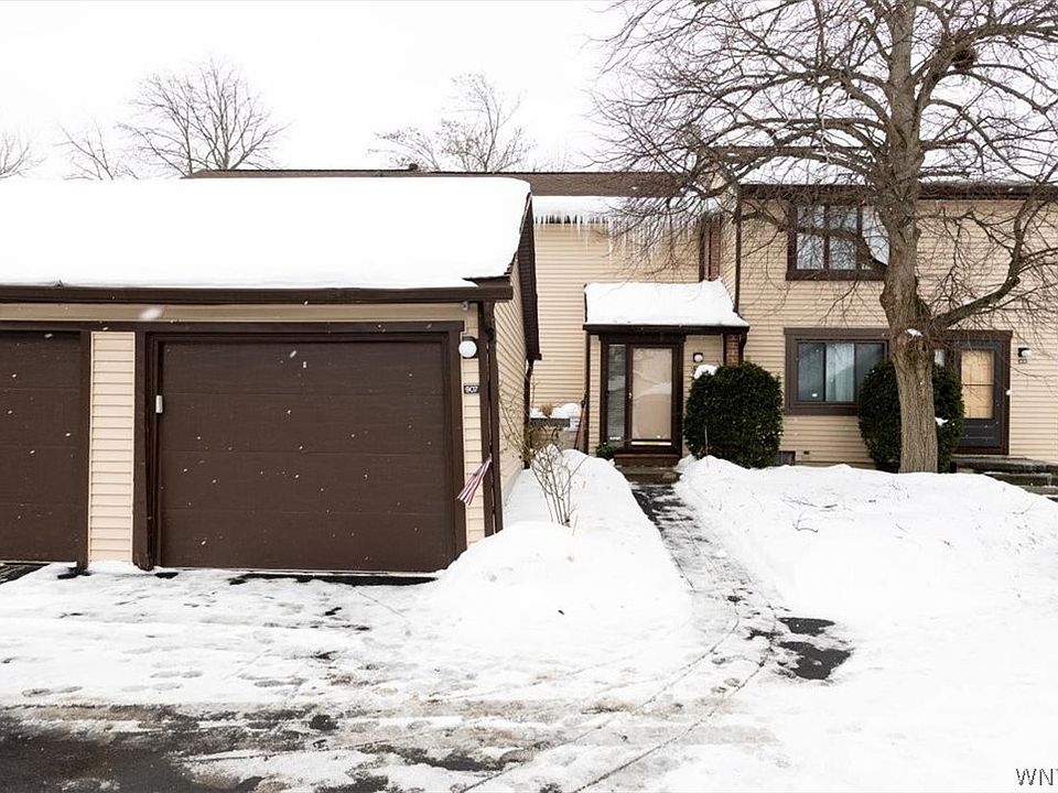1st image of 907 Charlesgate Cir