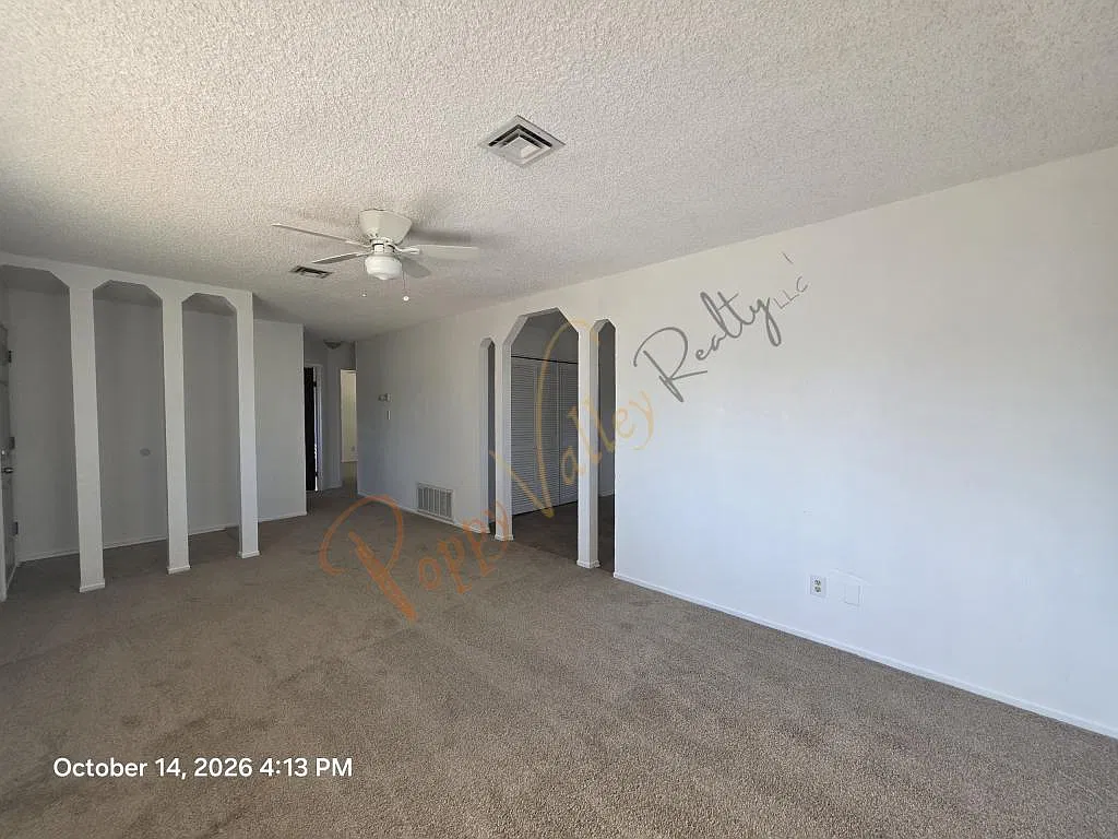 3111 E Suffock Ave — Photo 3